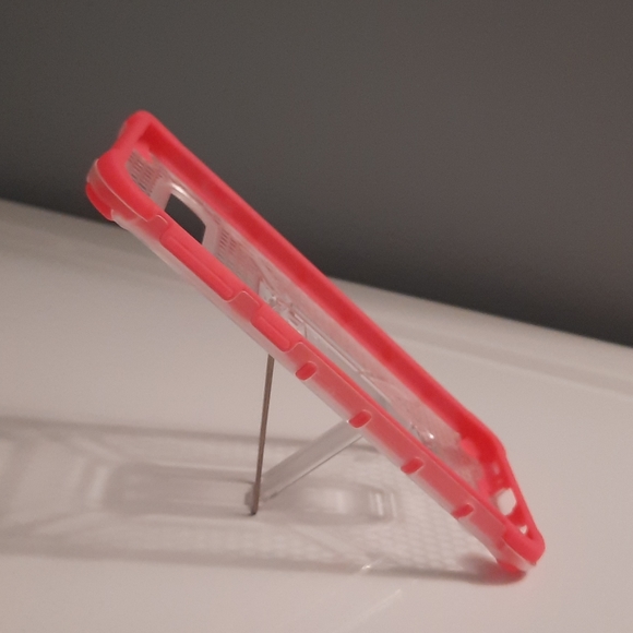 Samsung S10 case - Picture 3 of 5